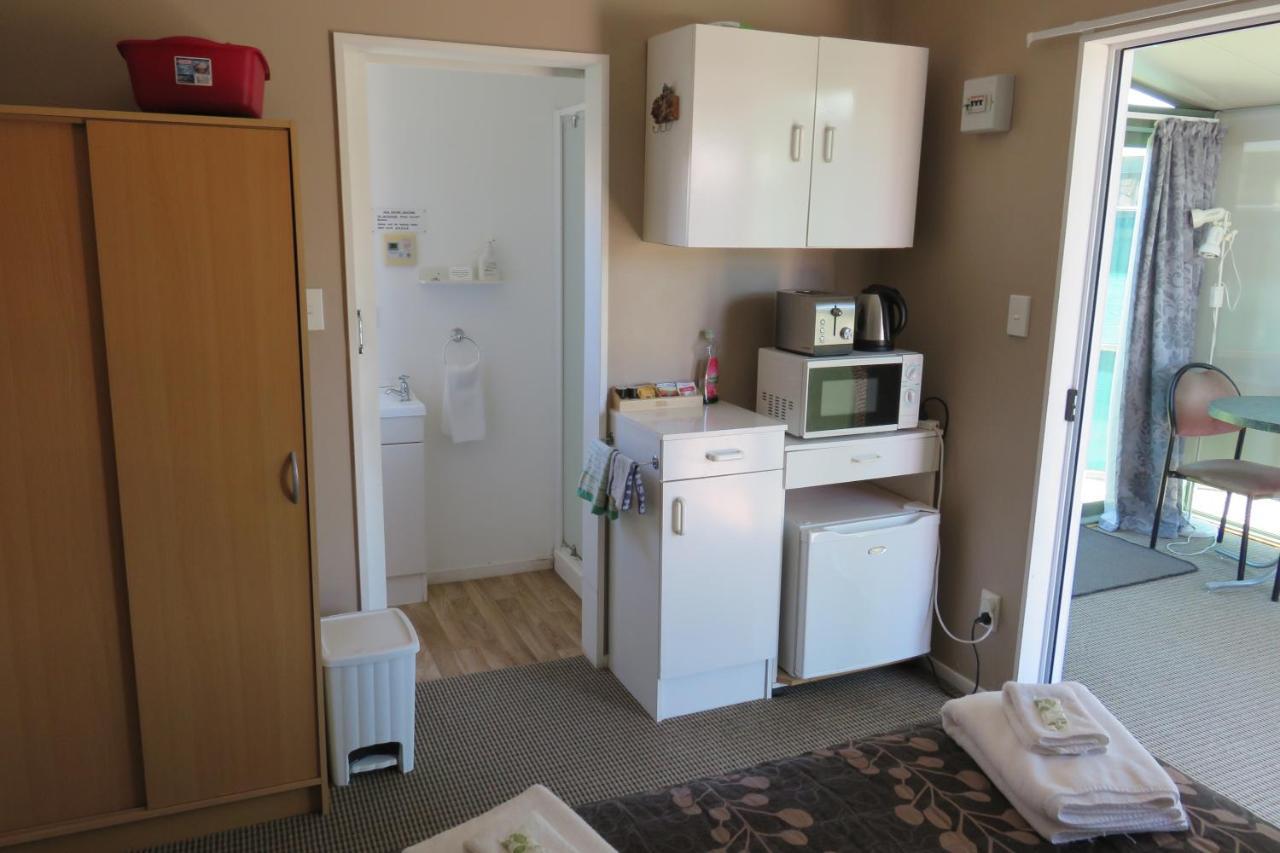 Rangiora Eco Holiday Park Fernside Esterno foto